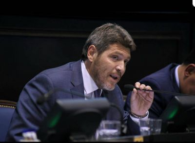 Castello y los 30 mil desaparecidos: �imponen una verdad absoluta y clausuran el debate�