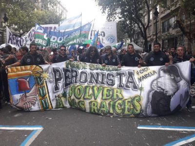 Curtidores rindi� homenaje a Manuel El�as Gonz�lez trabajador desaparecido en 1977  