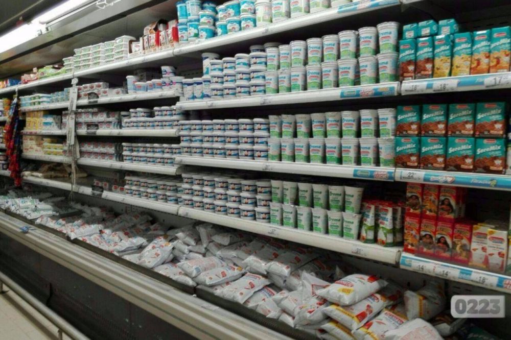 Falta de leche: acusan a empresarios de venderla al exterior y vaciar el mercado argentino