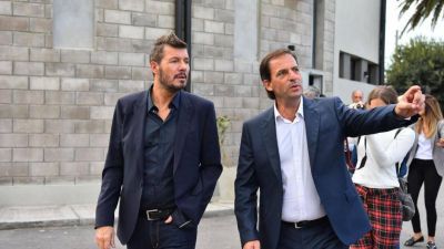 Tinelli avisa que no ser� candidato para dividir al peronismo y crece la bronca con Macri