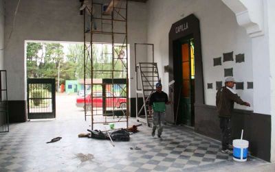 Fuertes trabajos para embellecer y reacondicionar el Cementerio Municipal