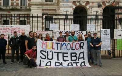 Un sector de Suteba corre por izquierda a Baradel y decreta un paro por 48 horas 