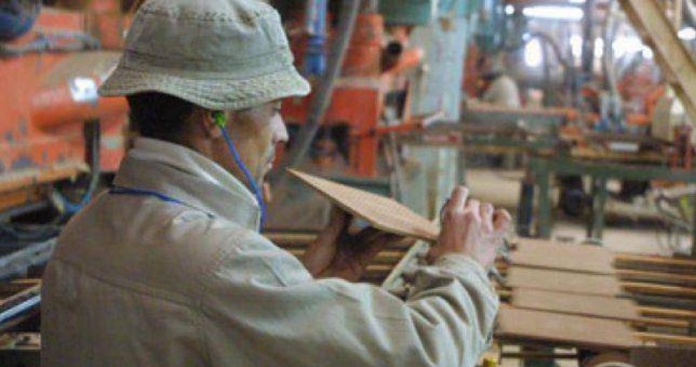 Cermica Verbano paraliza su planta y suspende a sus 135 obreros