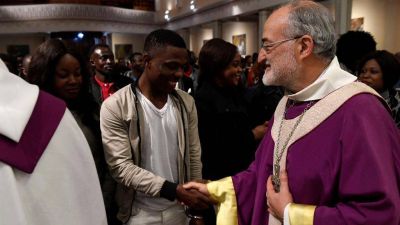 El arzobispo de Rabat: con el Papa �samaritanos� para los migrantes