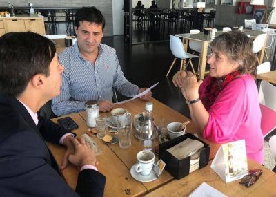 Abad: �Las calles deben ser de todos y que los vecinos recuperen el placer de disfrutar de la ciudad�