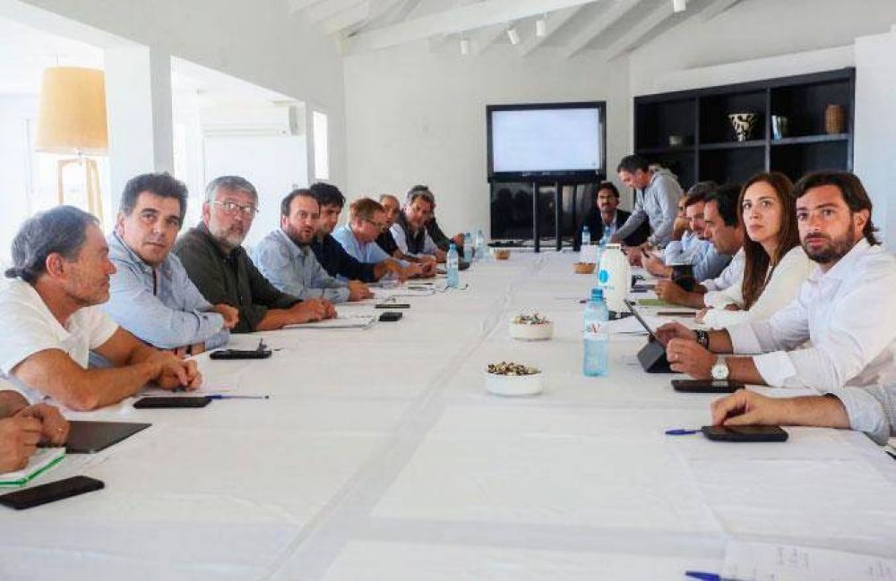 Vidal y su gabinete ya realizan un nuevo retiro espiritual en Chapadmalal