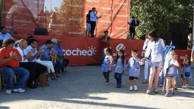 En el festejo de Fern�ndez, el intendente resalt� el esfuerzo de las instituciones