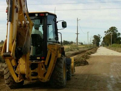 Realizan mantenimiento en calles de la ciudad, Playa de Camiones y villa balnearia 