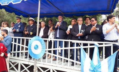 Excombatientes sobre la ausencia de Arroyo en el acto: 