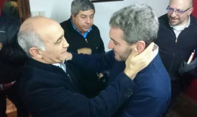 Diez niega la retirada del oficialismo: 