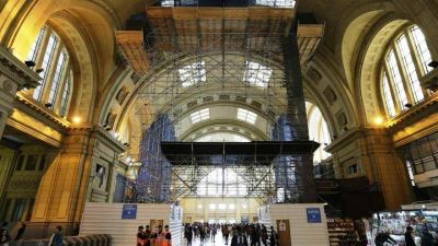 El gobierno de la Ciudad, c�mplice del 85 por ciento de empleados �en negro� en las estaciones de trenes