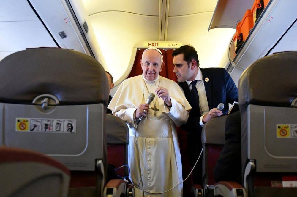 Desalientan en el Vaticano una posible visita de Francisco a la Argentina