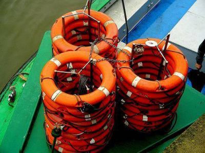 �Salvavidas de plomo tambi�n para Necochea?