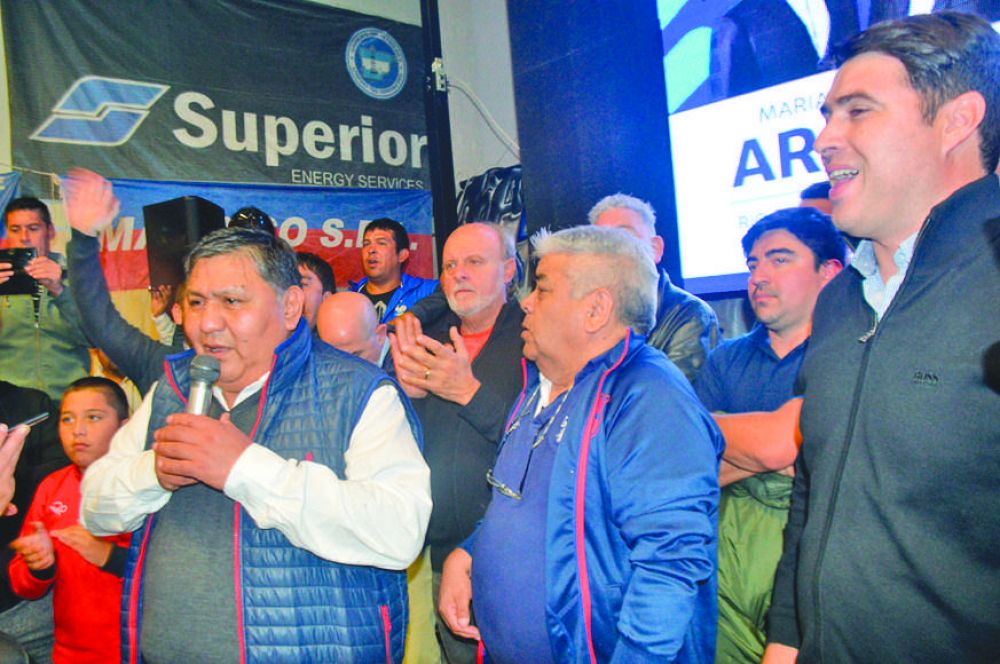 El sindicato de petroleros celebró la elección de Mariano Arcioni