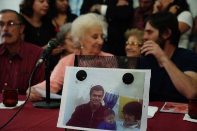 Abuelas anunci� la restituci�n de la nieta 129
