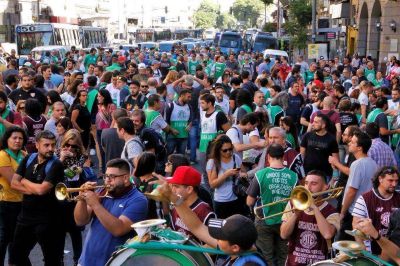 ATE moviliza a Modernizaci�n contra el 3% entre UPCN y el Gobierno que 