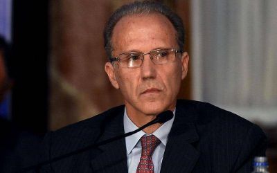 Desprolijo (como m�nimo) lo de Rosenkrantz en la causa Axion