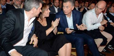 La Rosada, epicentro de una reuni�n clave con propuestas y reclamos para la econom�a de Macri