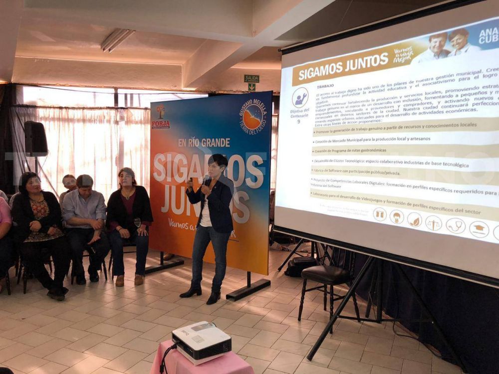 Anala Cubino present su plataforma de Gobierno para la intendencia de Ro Grande