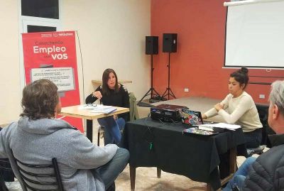 Pymes y comercios locales se informaron sobre programas de Empleo 