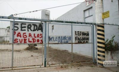 Despu�s de 9 meses de toma, trabajadores de Kernis buscan organizar una cooperativa