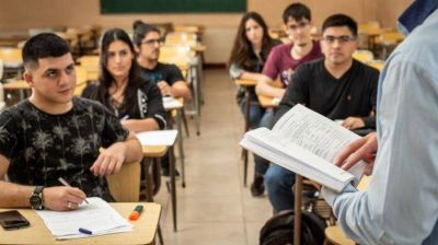 PAE lanz� la edici�n 2019 de su programa de Becas Universitarias
