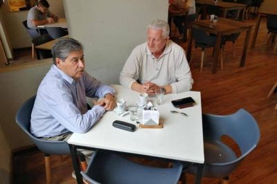 �El peronismo no hizo nunca una verdadera autocr�tica, sobre todo del a�o 76�, dice precandidato a intendente platense
