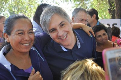 Llaryora: 