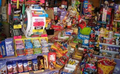 Ante la ca�da del consumo y tarifazos, cierran seis kioscos por d�a en la Provincia y Capital Federal 