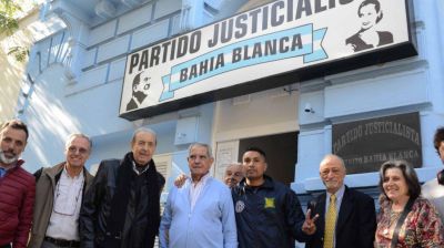 Lorenzo Pepe visitó Bahía e instó a los jóvenes y mujeres a involucrarse con el PJ