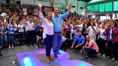 El peronismo federal celebra que la unidad haya dado resultado en las provincias, pero se resiste a encolumnarse detr�s de Cristina Kirchner