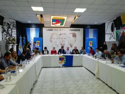 El PJ ultima detalles contra el decretazo de Macri y Vidal