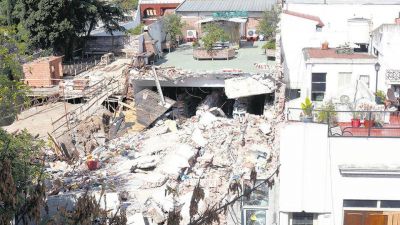 �Hay 4000 bombas de tiempo�