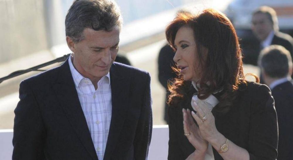 Duelo de rechazos: el 48,4% no lo prefiere a Macri y el 34,4% no quiere el retorno de CFK