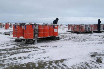 El largo viaje a bordo del Ir�zar de la basura que se genera en la Ant�rtida