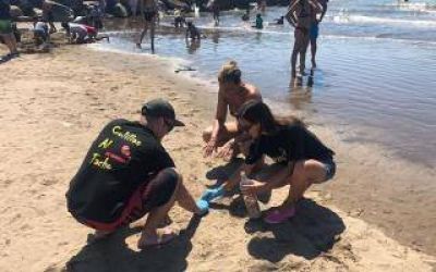 General Pueyrred�n: Tras prohibir los pl�sticos en las playas, buscan limitar el uso del cigarrillo