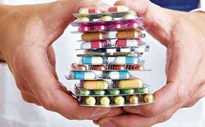 Las farmacias venden 100 mil remedios menos por día