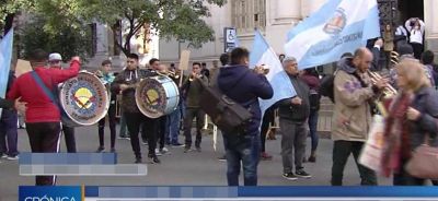 Trabajadores de Luz y Fuerza se movilizaron en C�rdoba
