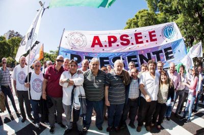 Sin vueltas: Apsee le pide a la CGT que se sume al paro
