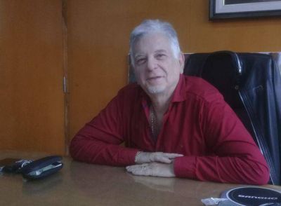 Los Colegios de Profesionales se le plantan a Massa
