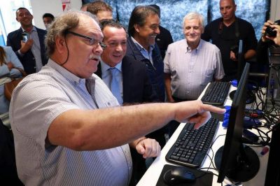Por la alta inflaci�n, habilitar�an paritarias cada tres meses