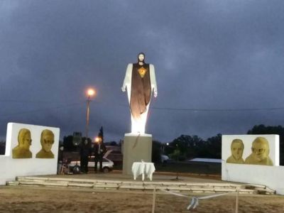 Vigilia de oraci�n e inauguraci�n del Paseo de la Fe en Chamical