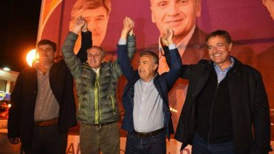 Termina la campa�a y el Gobierno se ilusiona con San Mart�n