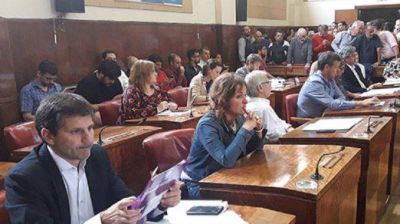 Cachetazo a Arroyo: volvieron a aprobar 