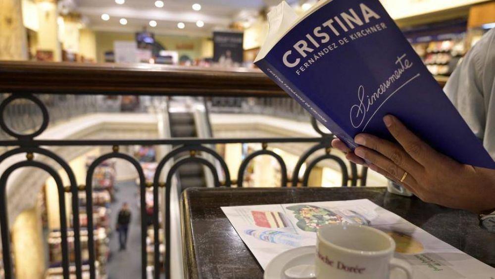 Cristina no se sincera como Moreno y Lilita