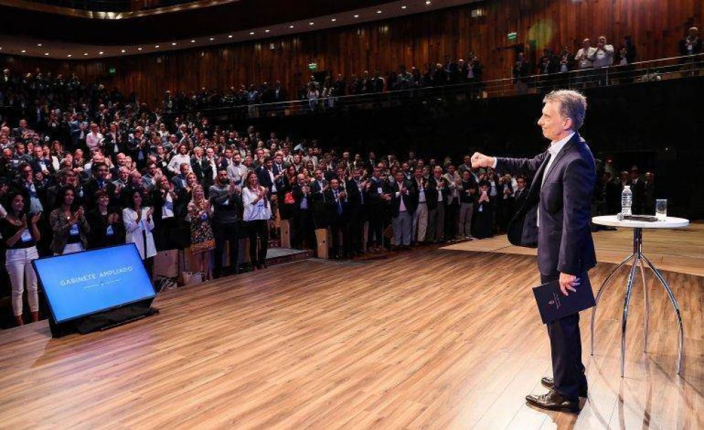Elecciones 2019: cada vez ms solo, Mauricio Macri evala un 
