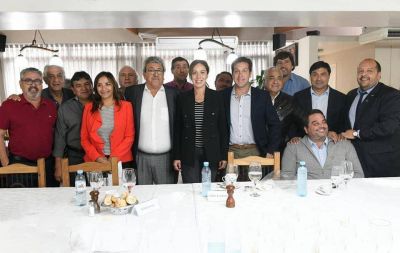 Reapareci� Triaca en modo armador de Vidal