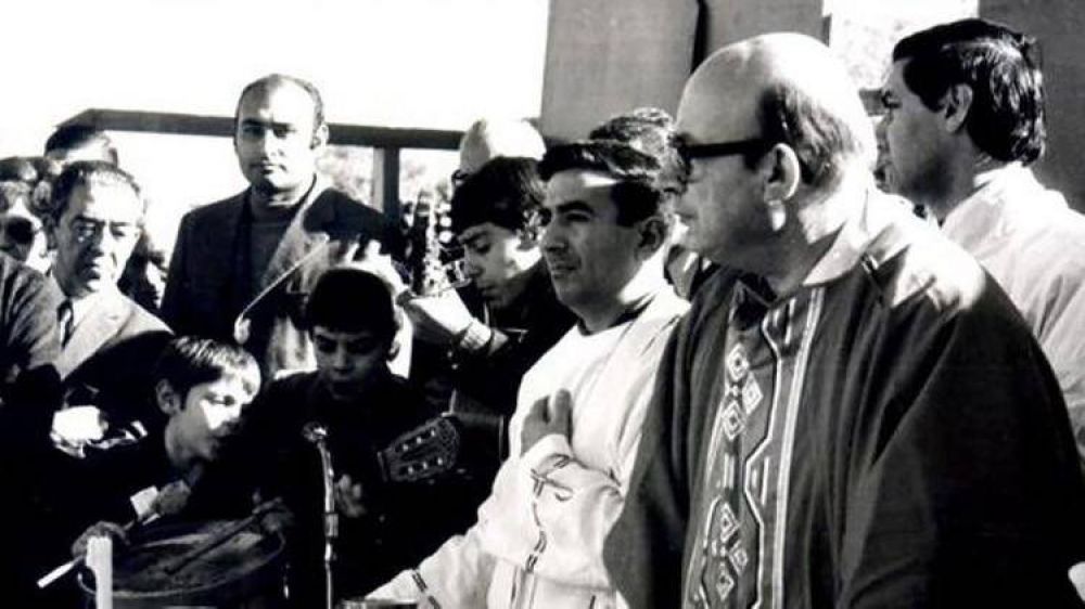 Beatifican al obispo Enrique Angelelli asesinado en 1976 y a otros tres m�rtires de La Rioja