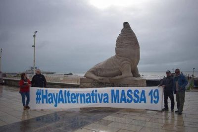 Domingo de aguante para Massa, aunque lejos estuvo de ser masivo