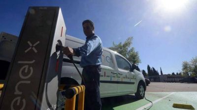 En el Congreso se amasa un proyecto de Ley de veh�culos el�ctricos y las Estaciones de Servicio no quieren quedar afuera
